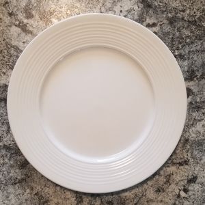 Set of 8 dinner stoneware plates